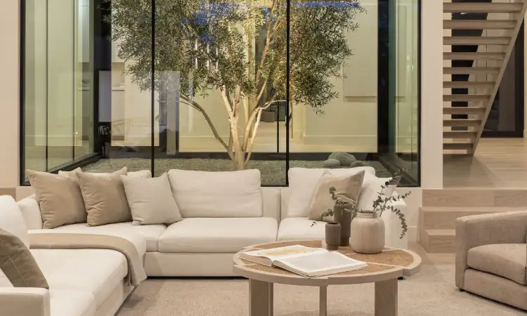 Interior kontemporer rumah, Sumber: vestahome.com