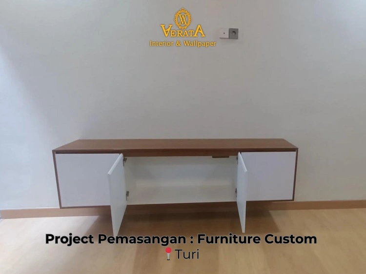 Meja TV yang dilengkapi kabinet penyimpanan, Sumber: doc pribadi