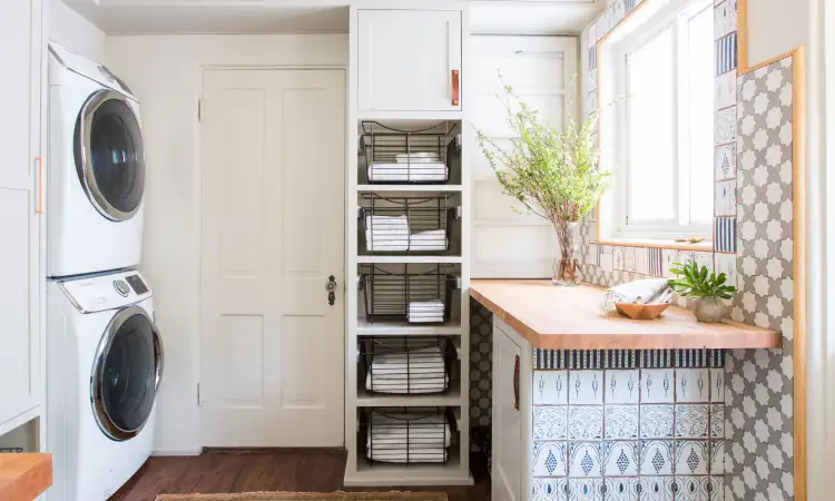 Mesin cuci vertikal, Sumber: bhg.com