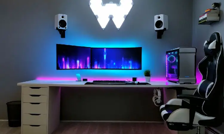 Gaming room minimalis modern, Sumber: pinterest.com