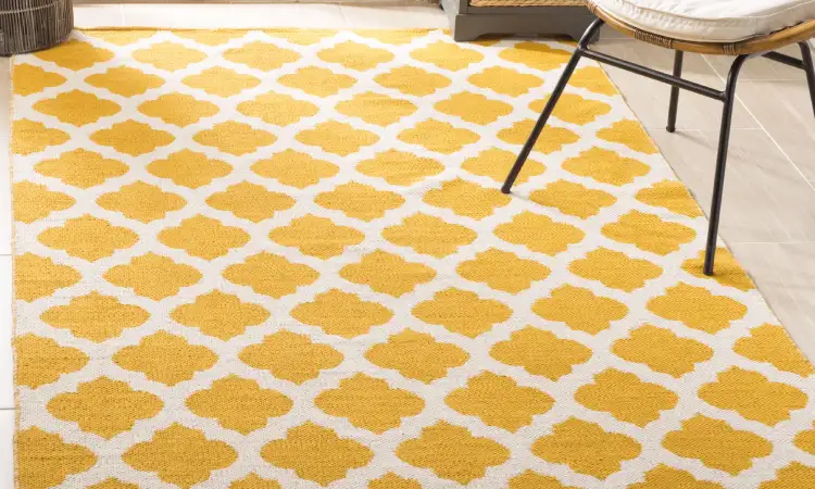 Karpet kuning putih, Sumber: walmartimages.com