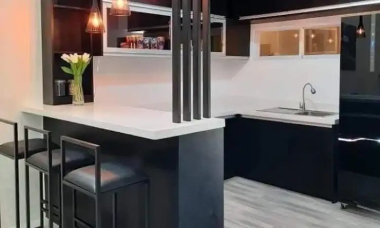 Minibar sebagai pembatas ruang, Sumber: ibyteimg.com