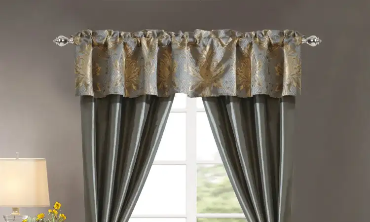 Classic Grommet dengan Aksen Metallic, Sumber: made-in-china.com