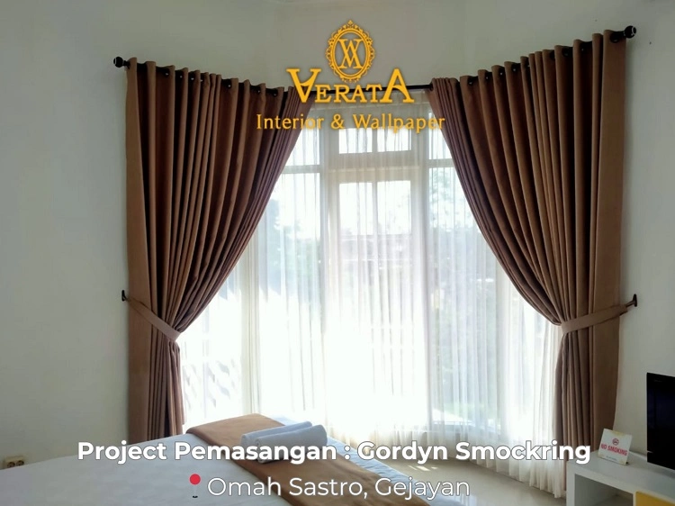 Gorden vitrase pada guest house, Sumber: doc pribadi