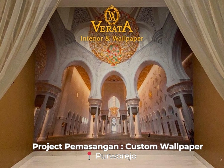 Pemasangan wallpaper custom mushola di Purworejo, Sumber: doc pribadi
