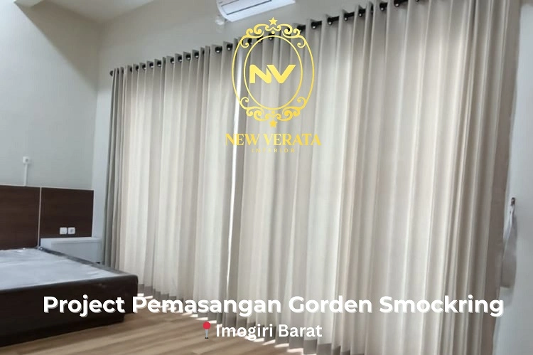 Pemasangan gorden smockring di Imogiri, Sumber: doc pribadi