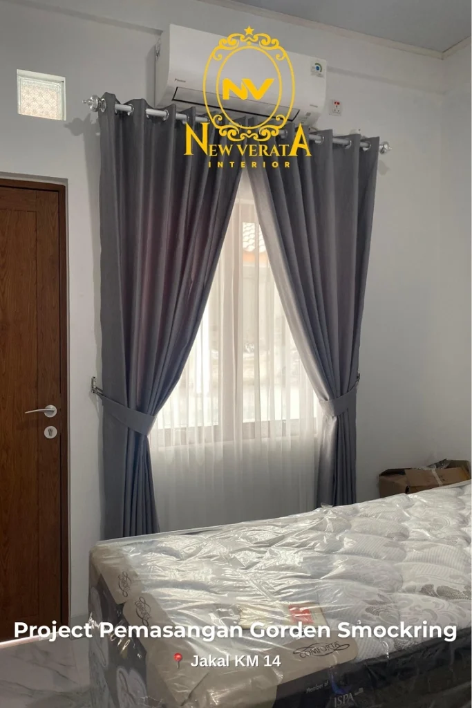 Pemasangan gorden untuk hunian di Jalan Kaliurang, Sumber: doc pribadi