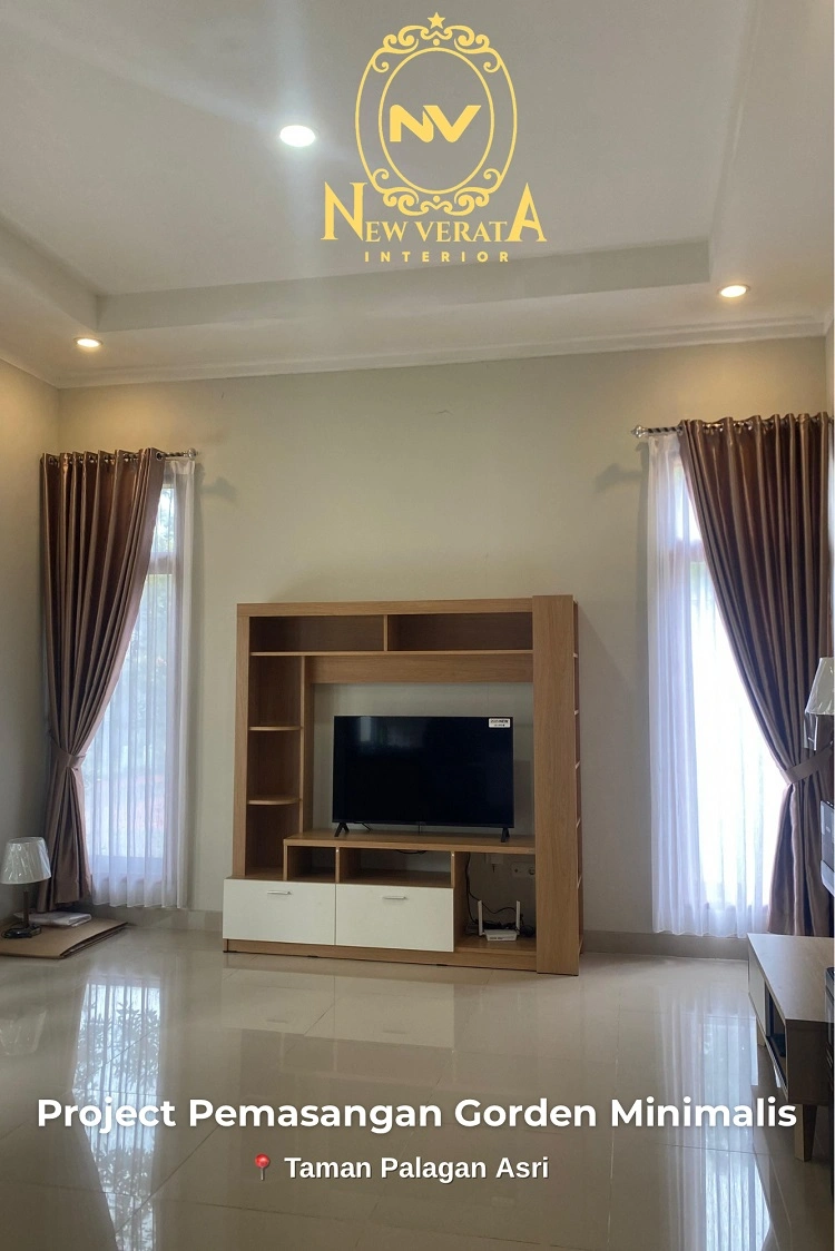 Pemasangan gorden untuk ruang tamu di Ngaglik, Sumber: doc pribadi