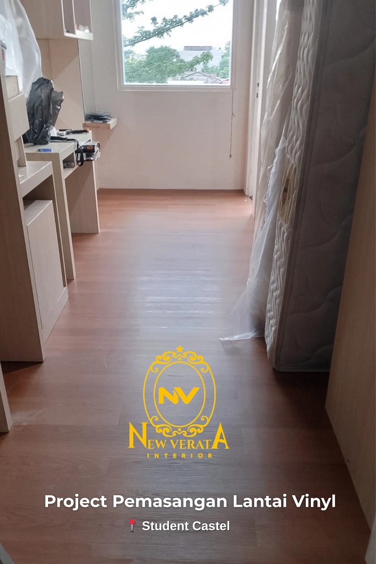 Pemasangan lantai vinyl di apartemen Jogja, Sumber: doc pribadi