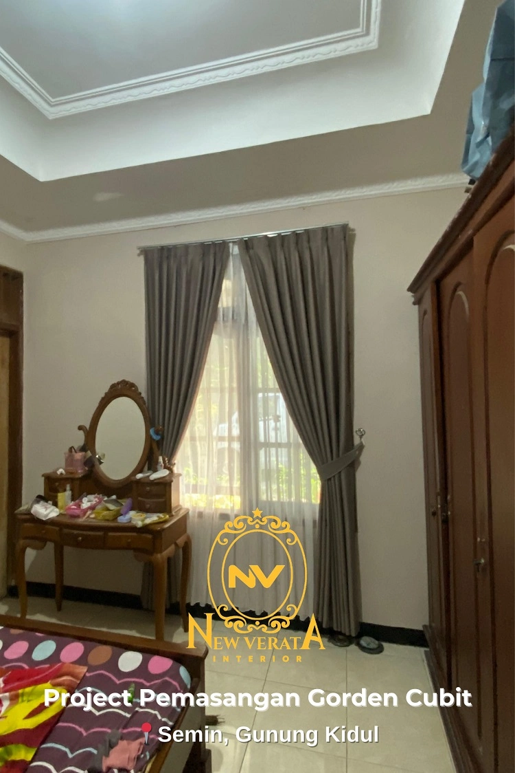 Gorden dan vitrase di area kamar, Sumber: doc pribadi
