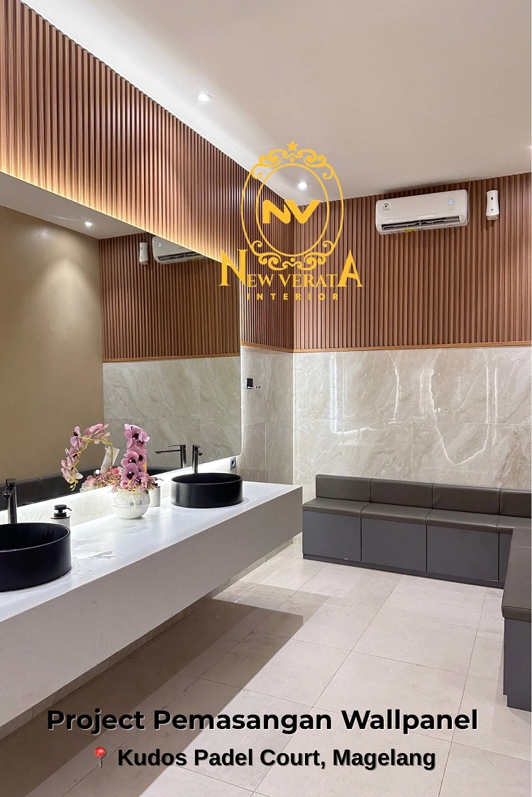 Wall panel pada area kamar mandi Kudos Padel Court, Sumber: doc pribadi