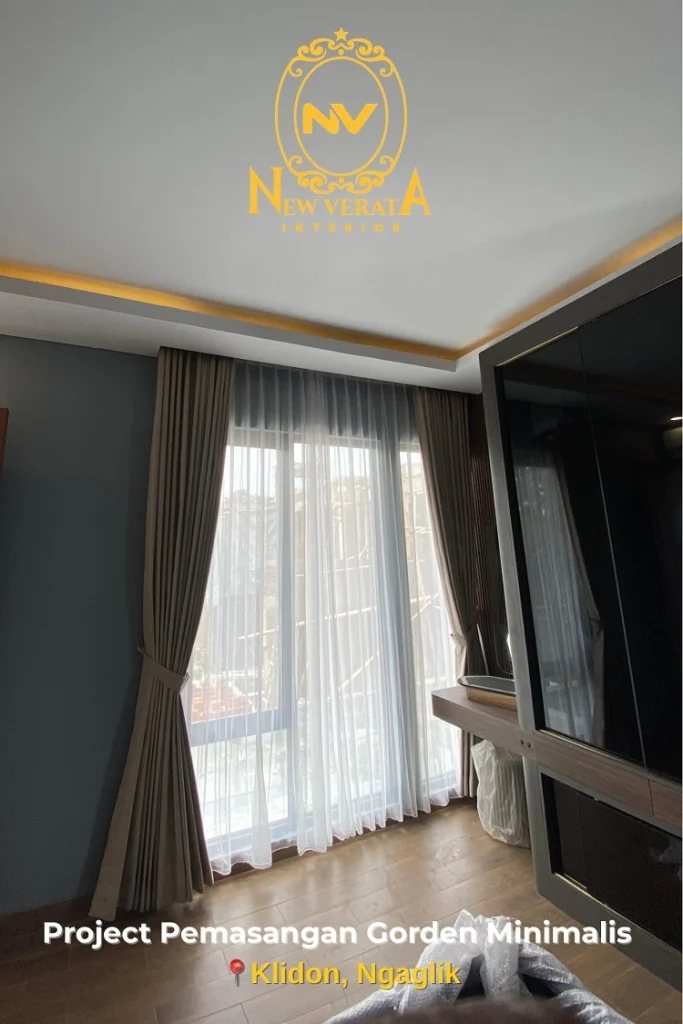 Gorden memberikan kesan modern pada kamar, Sumber: doc pribadi