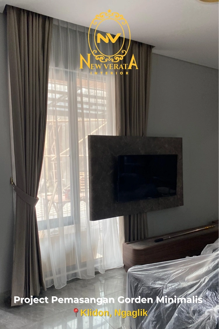 Pemasangan gorden minimalis ruang kamar, Sumber: doc pribadi
