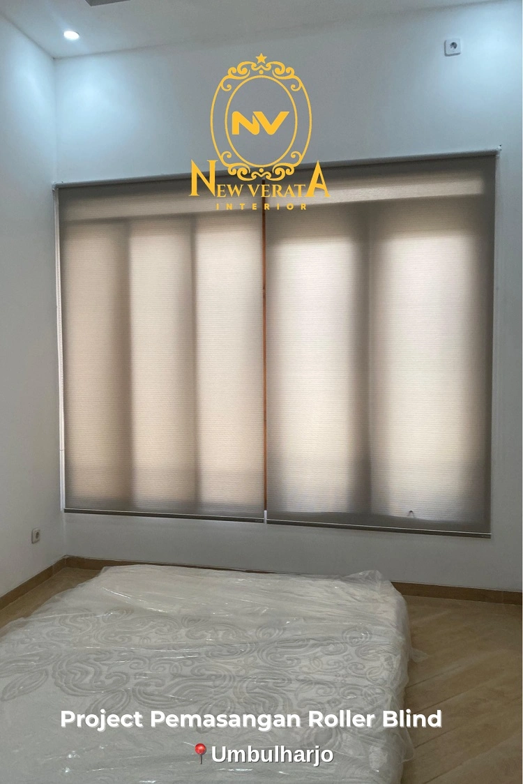 Roller blind untuk pengaturan cahaya, Sumber: doc pribadi