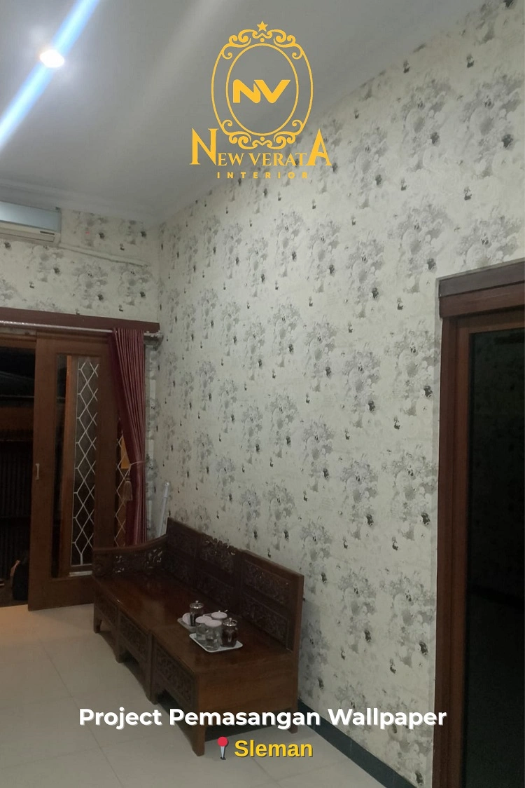 Wallpaper motif bunga memberikan kesan hidup, Sumber: doc pribadi