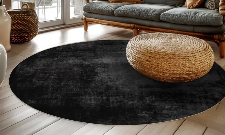 Karpet hitam elegan, Sumber: trendcarpet.co.uk