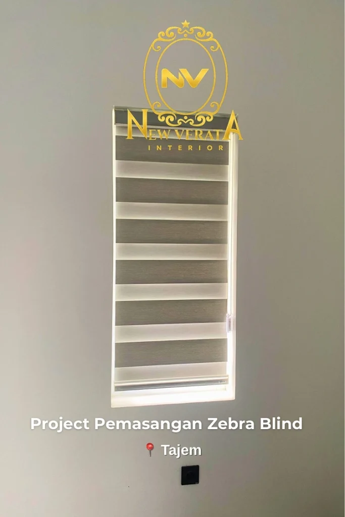 Penggunaan roller blind memberikan kesan modern, Sumber: doc pribadi