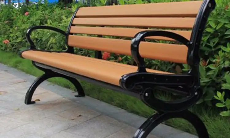 Bangku Taman Custom dari WPC, Sumber: made-in-china.com