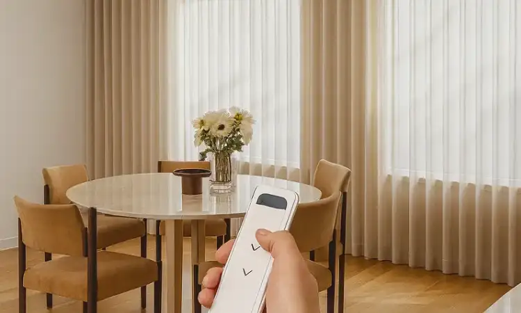 Sistem gorden motorized, Sumber: curtaindubai.ae